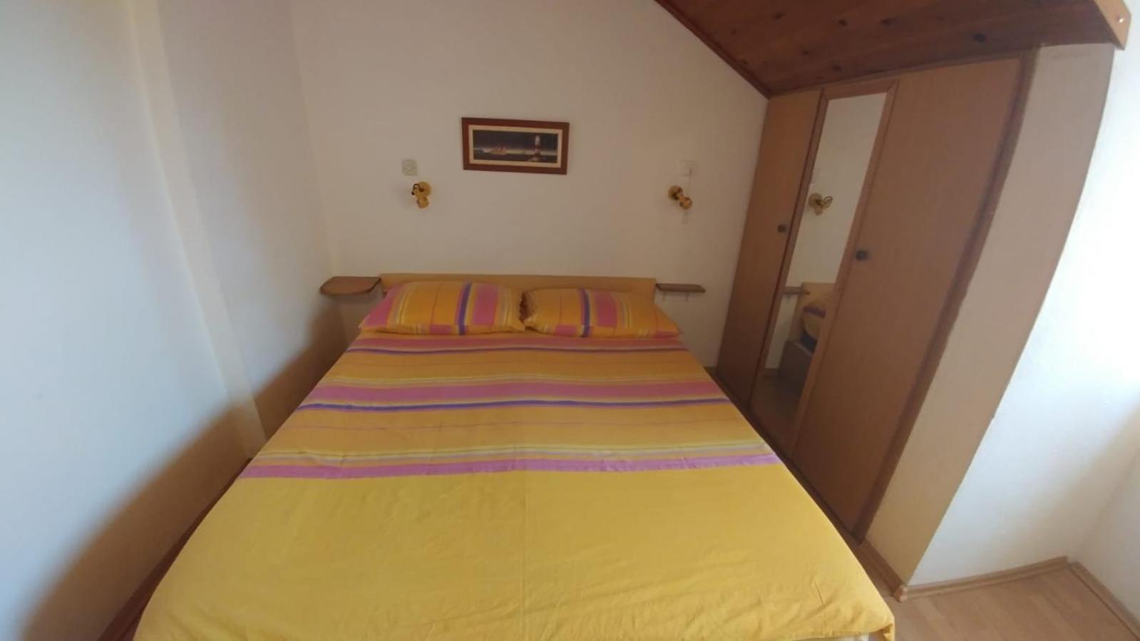 Apartments By The Sea Brela, Makarska - 16065 Szoba fotó